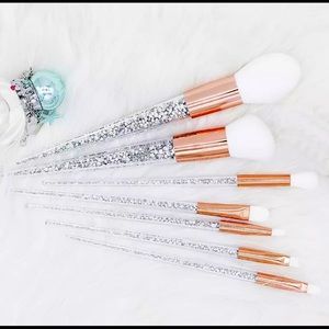 Sasha o glitter makeup brush set